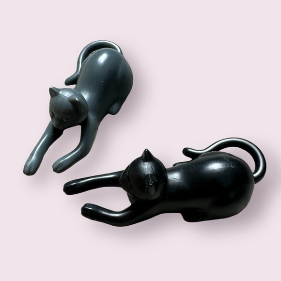 Set Of Three Black White Gray Cats Refrigerator Magnets Kitchen Decor - Picture 4 of 9